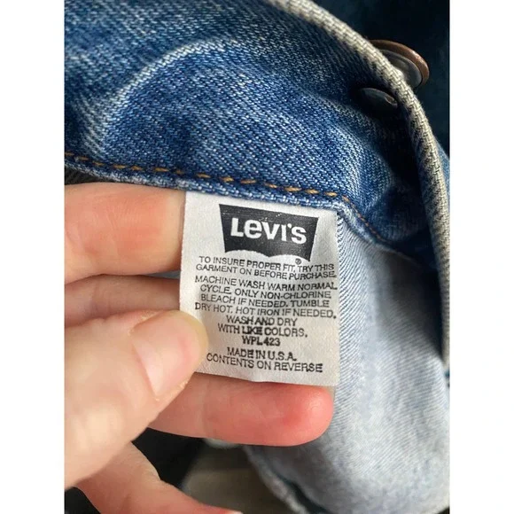 Vintage Levi's Made in USA Denim Trucker Blue Jean Jacket XXL Oversized Heritage